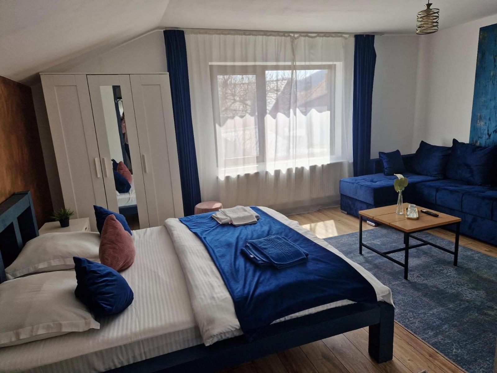 Dania&Petru Residence Tîrgu Ocna Екстериор снимка